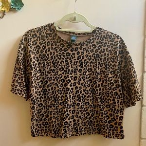 Wild fable Cheetah cropped Tee🐆